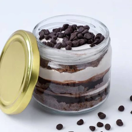 chocolate truffle Jar Cake